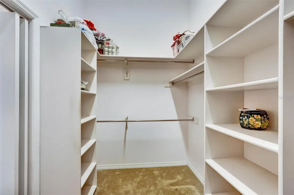 7307 Weeping Willow Drive Sarasota FL 34241