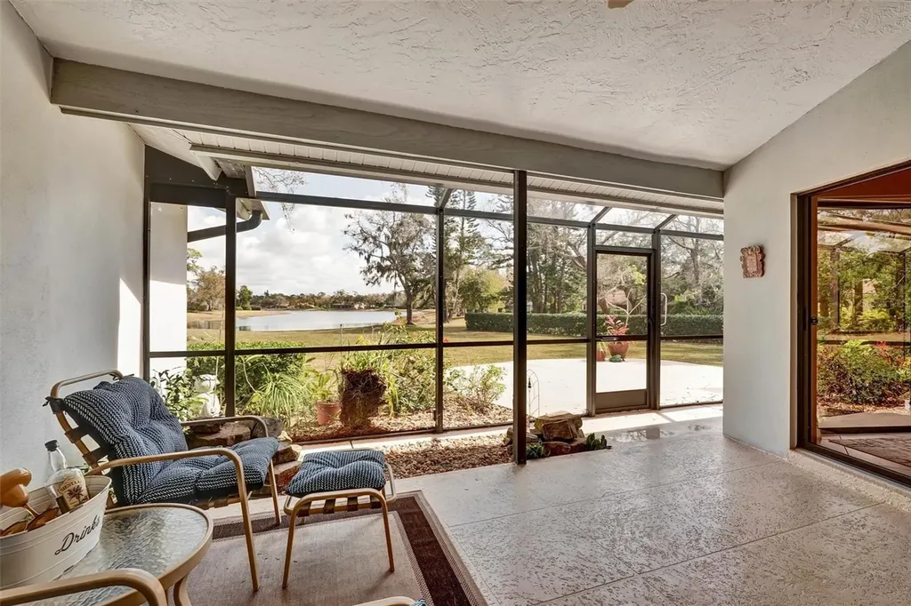 7307 Weeping Willow Drive Sarasota FL 34241