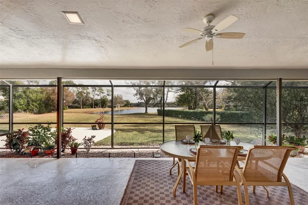 7307 Weeping Willow Drive Sarasota FL 34241