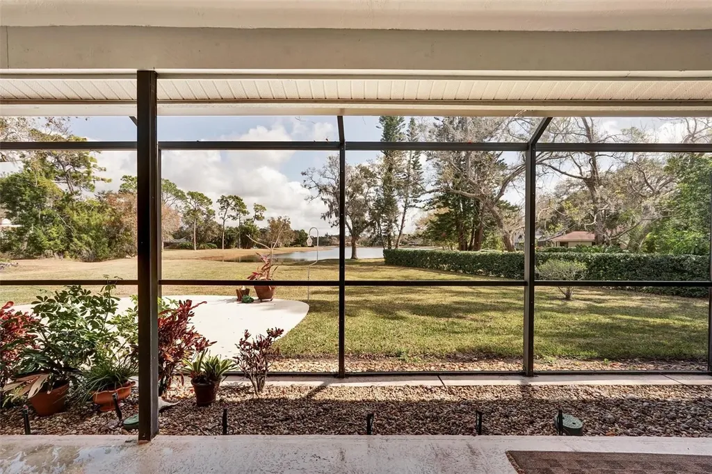 7307 Weeping Willow Drive Sarasota FL 34241