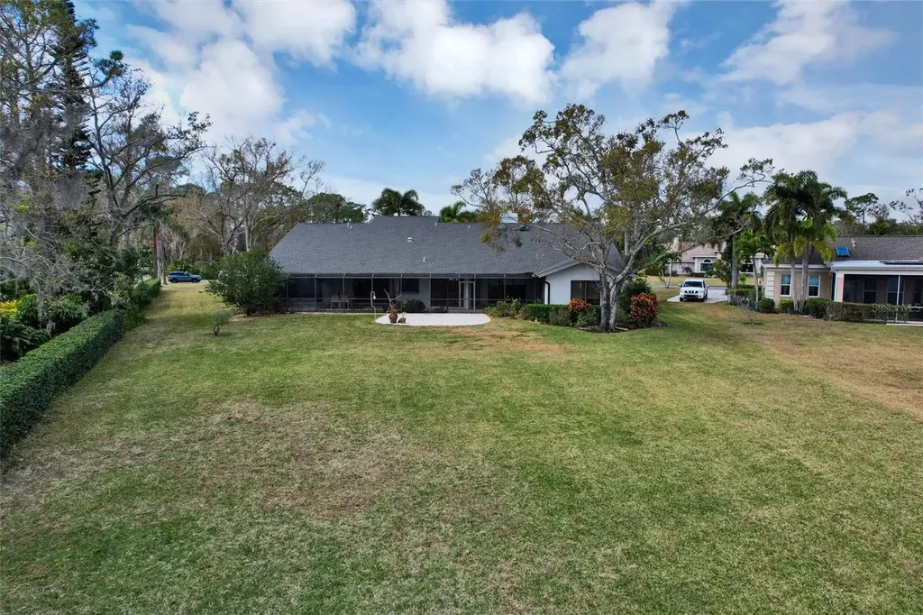 7307 Weeping Willow Drive Sarasota FL 34241