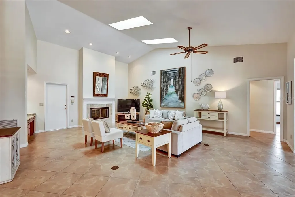 7307 Weeping Willow Drive Sarasota FL 34241