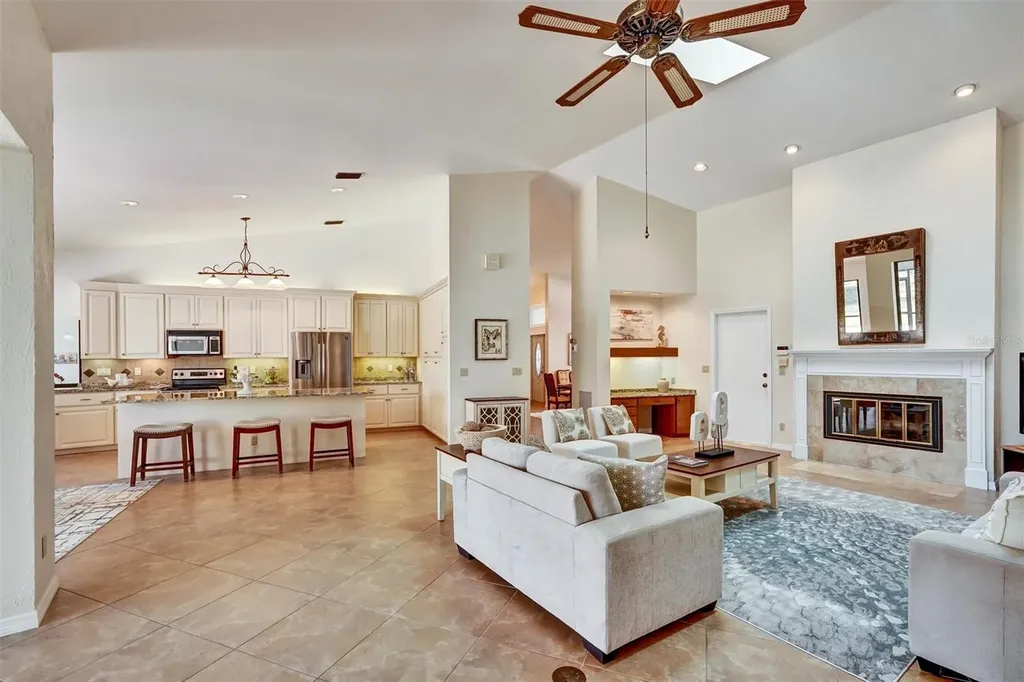 7307 Weeping Willow Drive Sarasota FL 34241