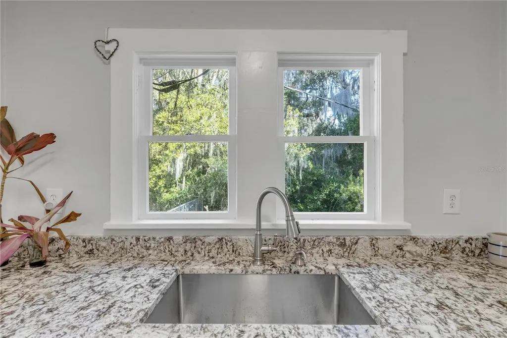 3054 N Dixie Freeway New Smyrna Beach FL 32168