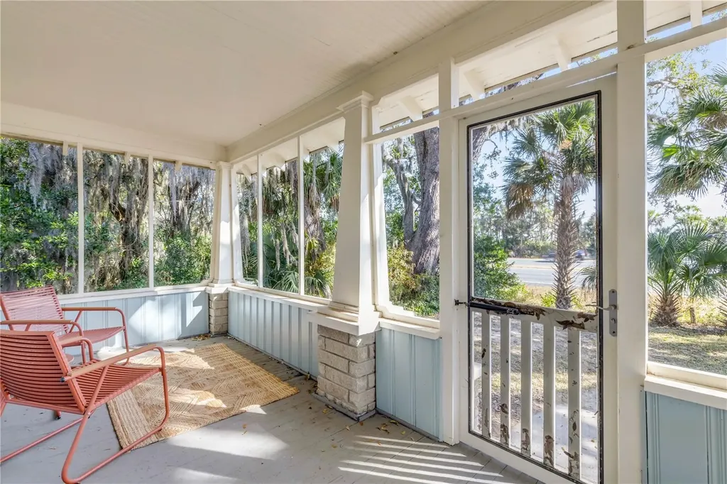 3054 N Dixie Freeway New Smyrna Beach FL 32168