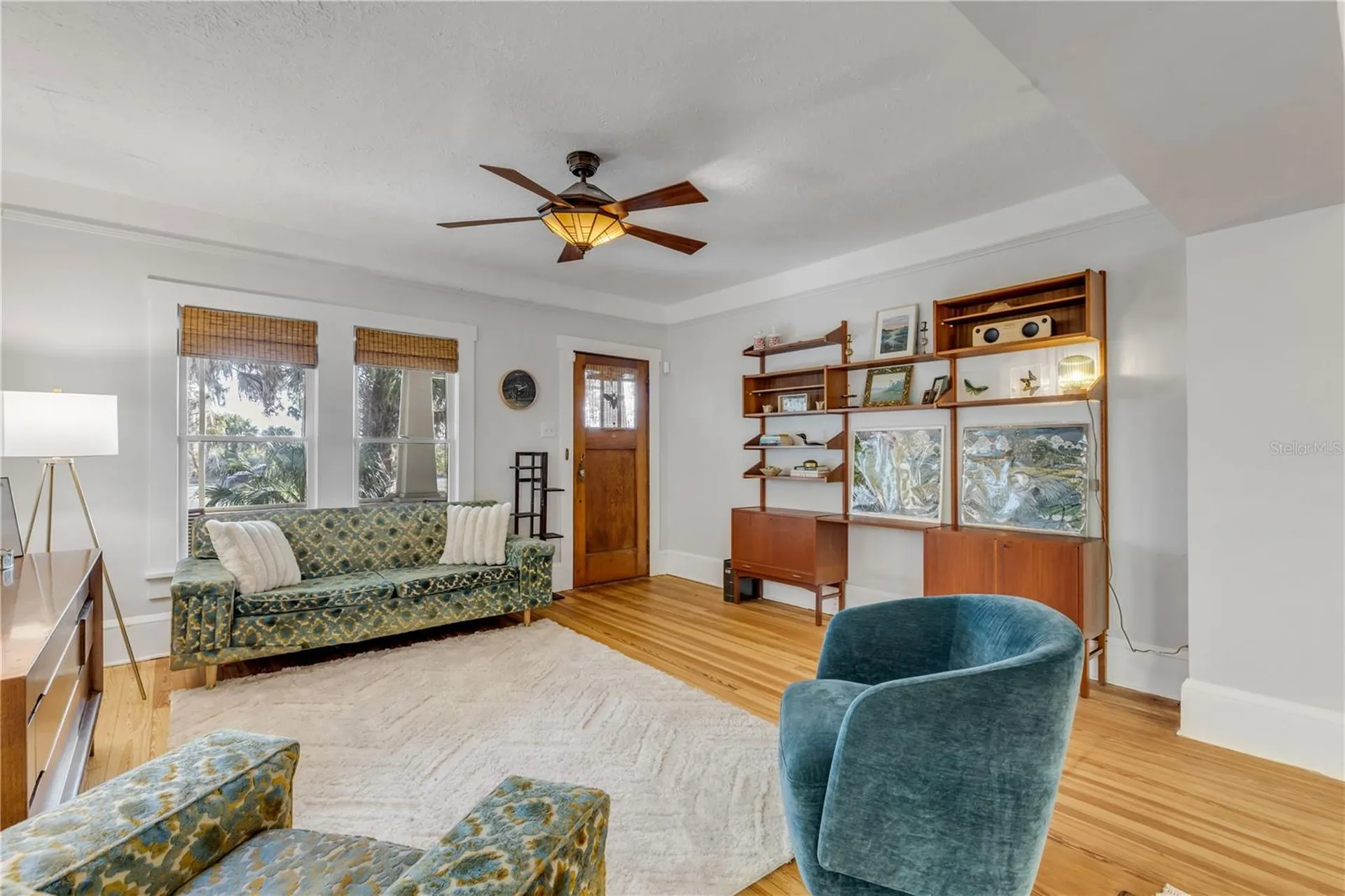 3054 N Dixie Freeway New Smyrna Beach FL 32168