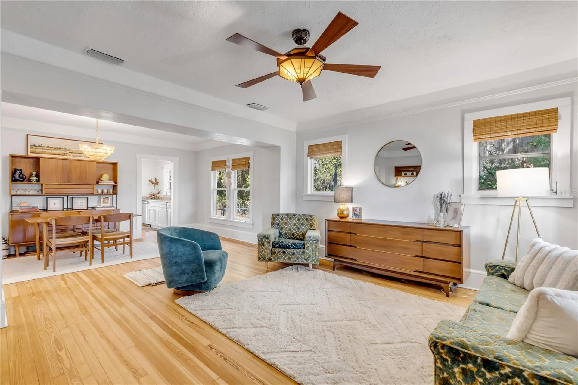 3054 N Dixie Freeway New Smyrna Beach FL 32168