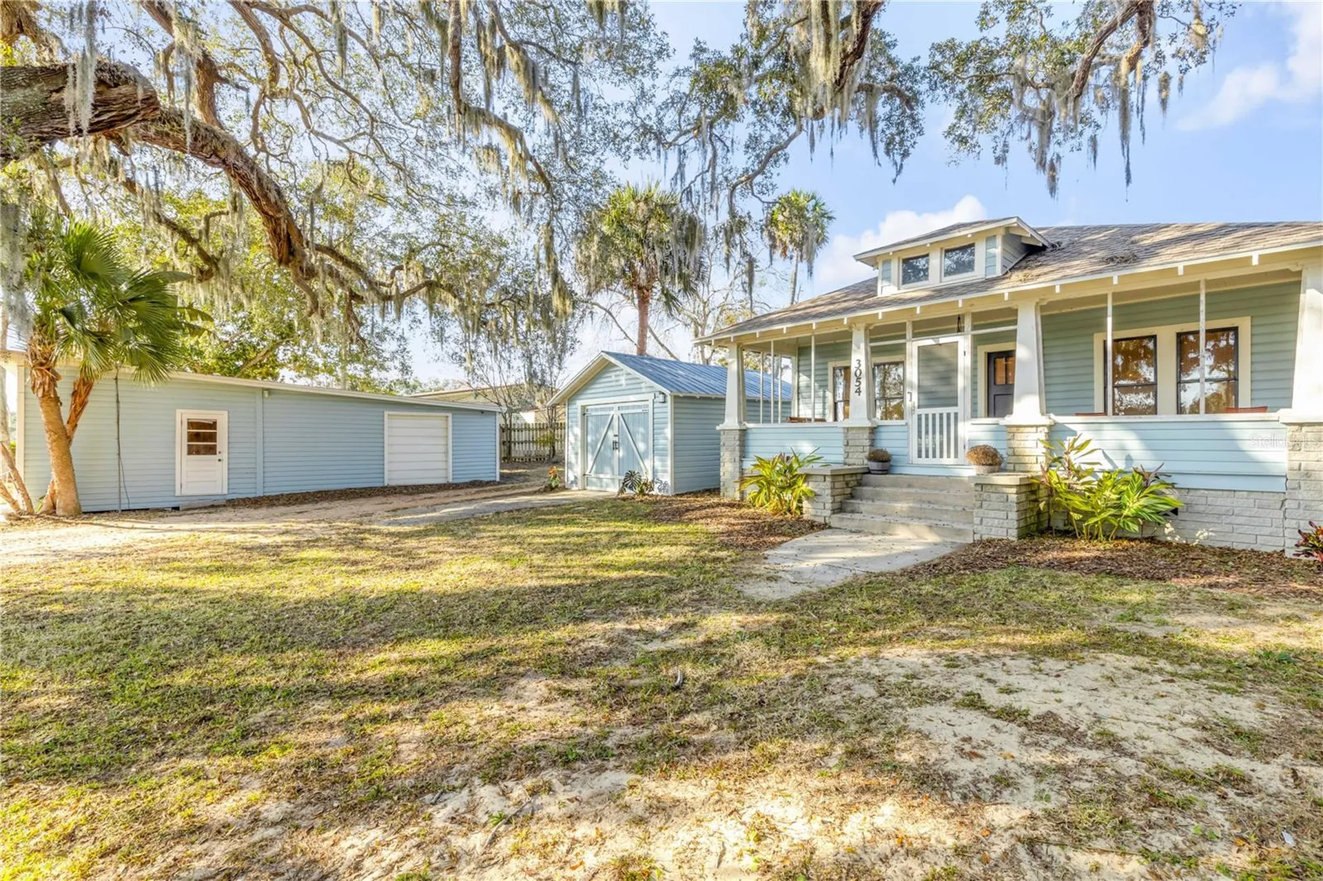3054 N Dixie Freeway New Smyrna Beach FL 32168