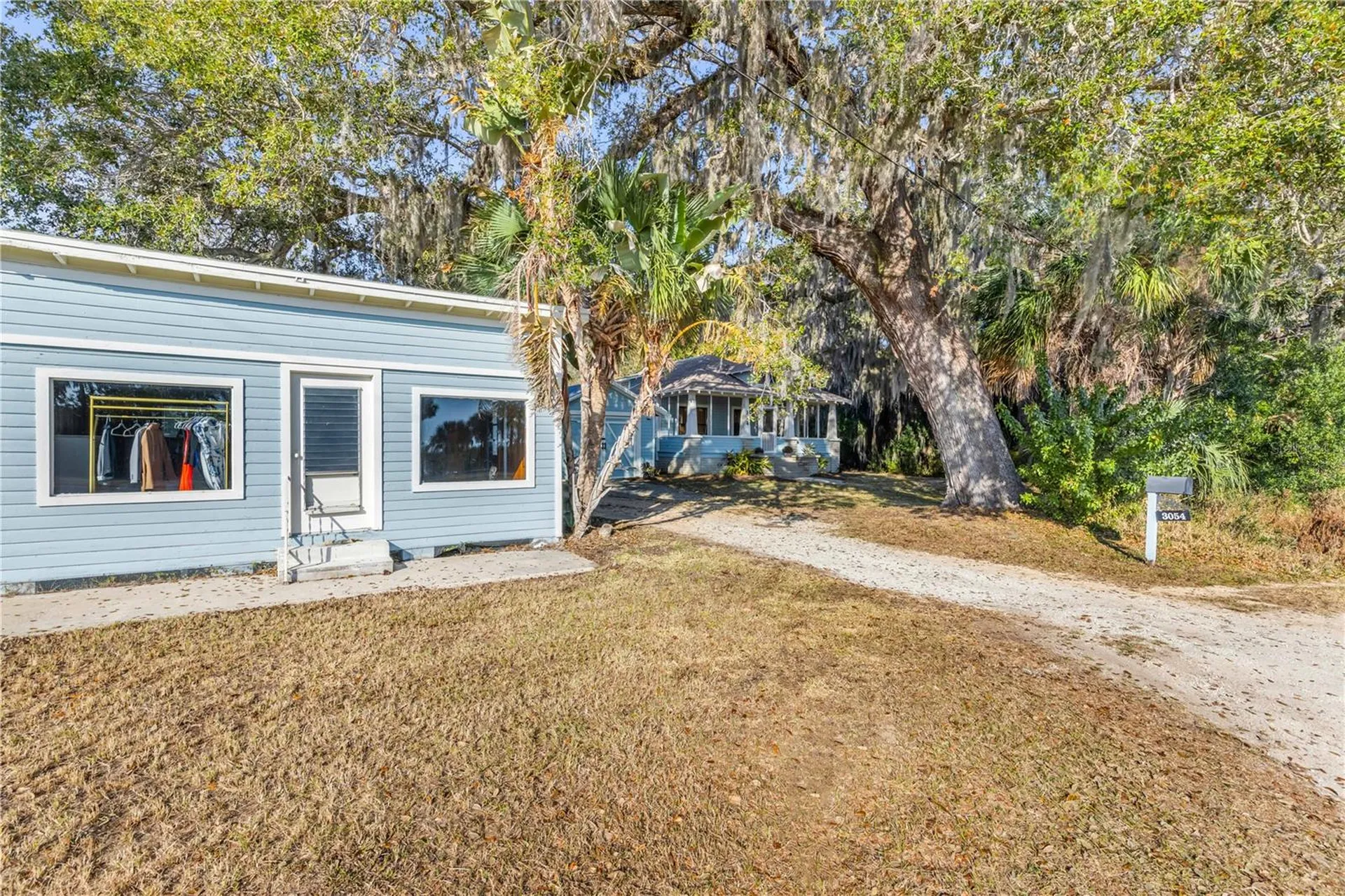 3054 N Dixie Freeway New Smyrna Beach FL 32168