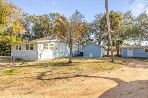 3054 N Dixie Freeway New Smyrna Beach FL 32168