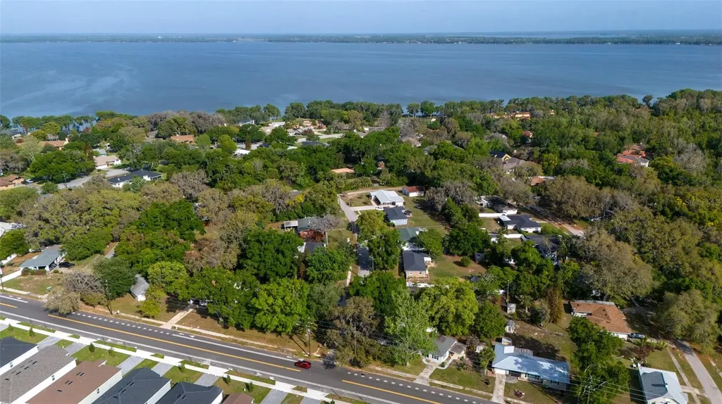 1047 Clay Boulevard Eustis FL 32726