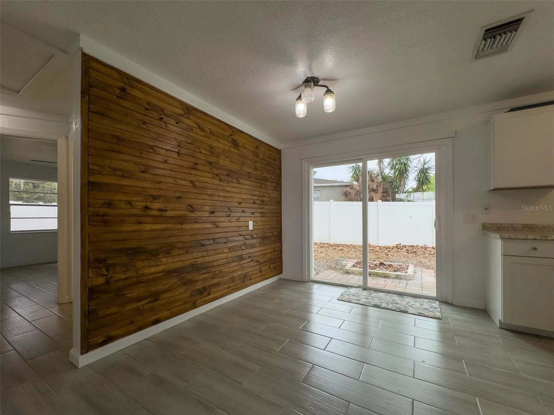 1047 Clay Boulevard Eustis FL 32726