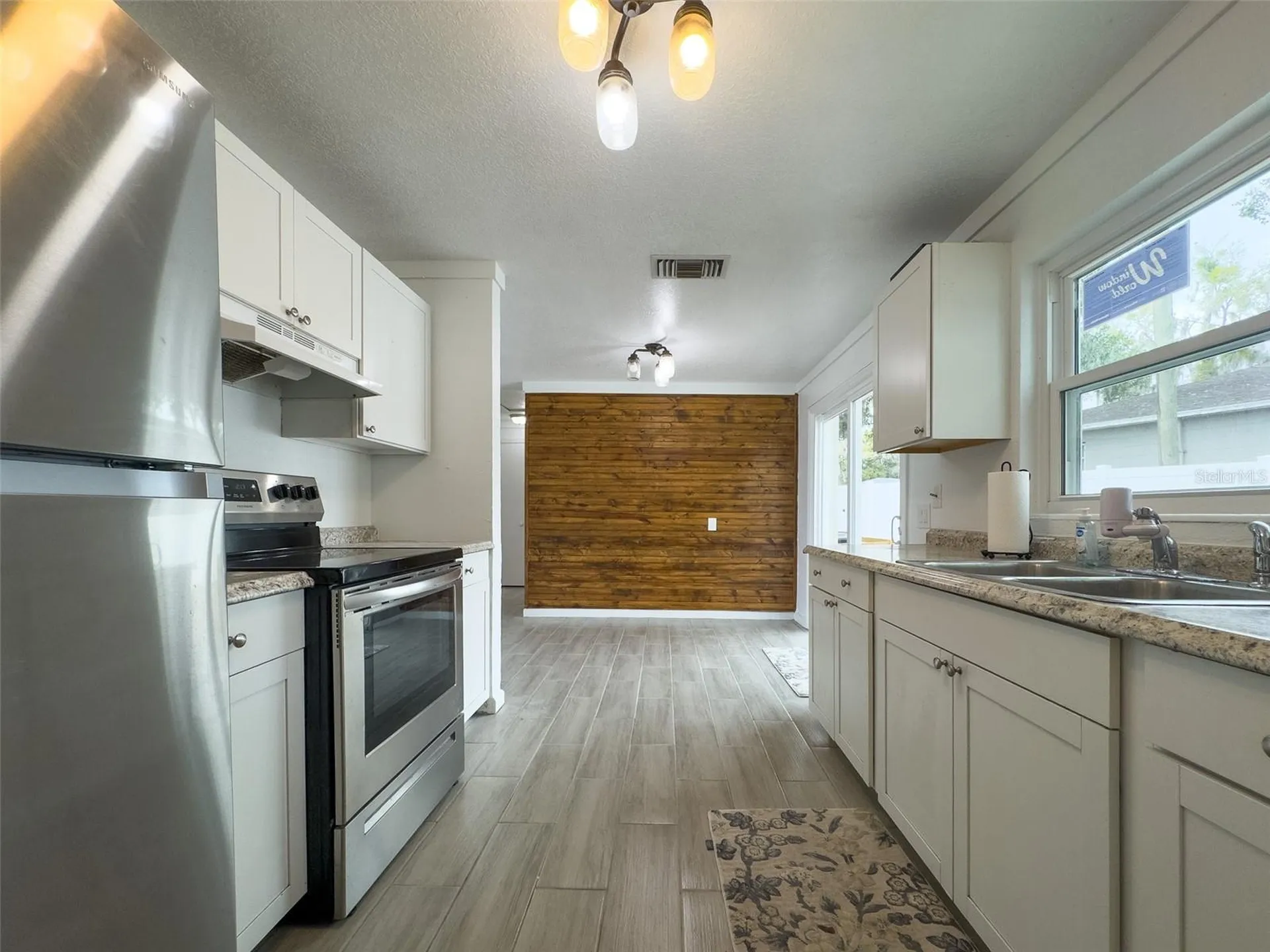 1047 Clay Boulevard Eustis FL 32726