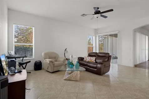 10048 Cleghorn Drive San Antonio FL 33576