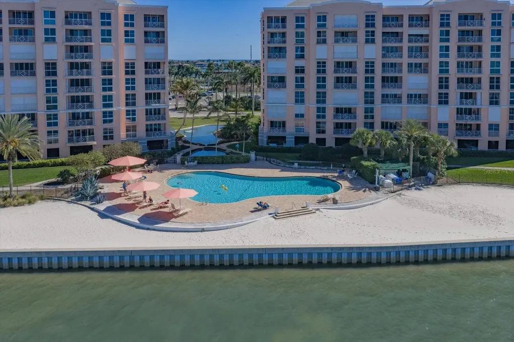 4993 Bacopa Lane S St Petersburg FL 33715