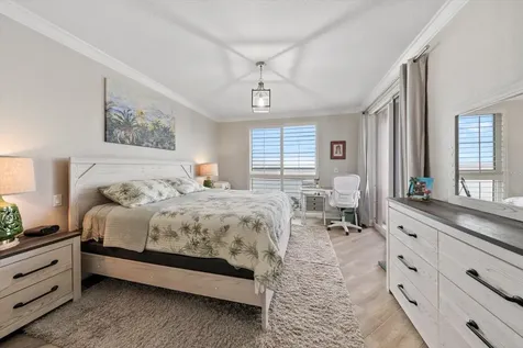 4993 Bacopa Lane S St Petersburg FL 33715