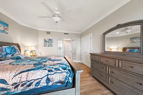 4993 Bacopa Lane S St Petersburg FL 33715