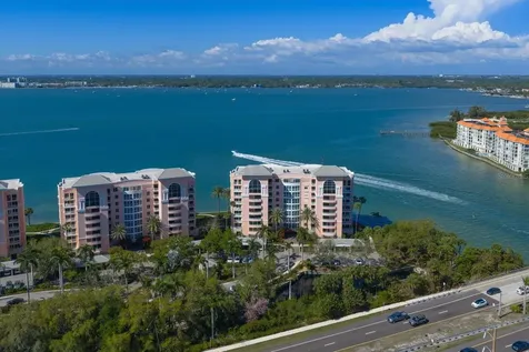 4993 Bacopa Lane S St Petersburg FL 33715