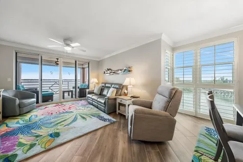 4993 Bacopa Lane S St Petersburg FL 33715