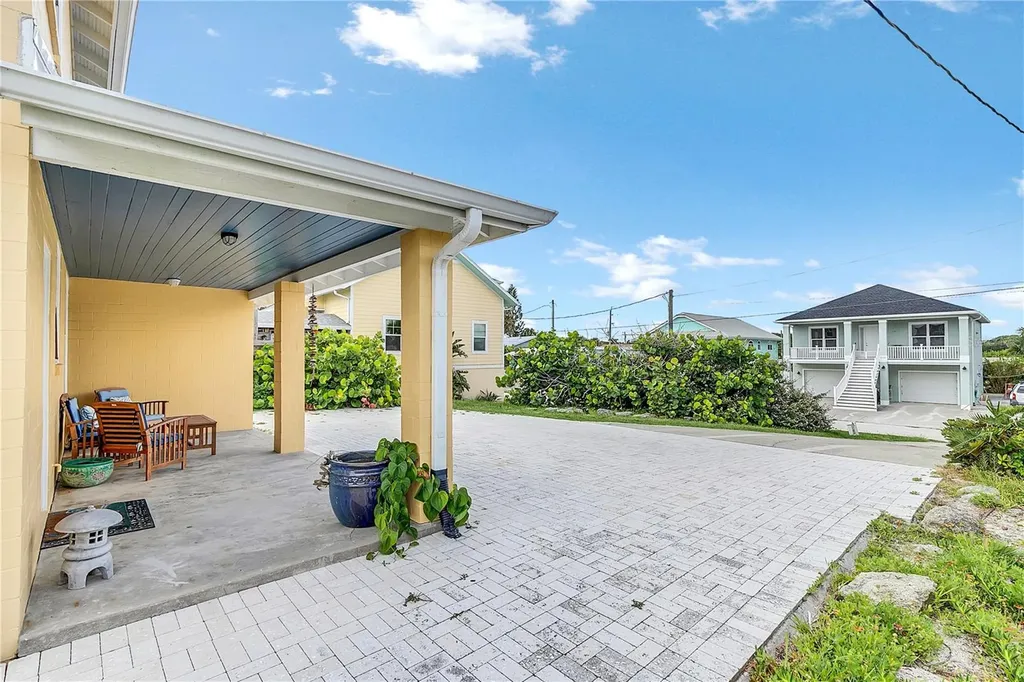 2101 Hill Street New Smyrna Beach FL 32169