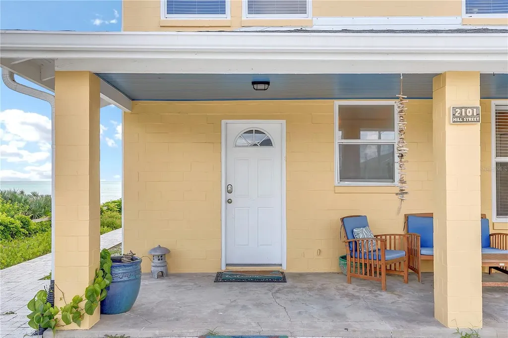 2101 Hill Street New Smyrna Beach FL 32169