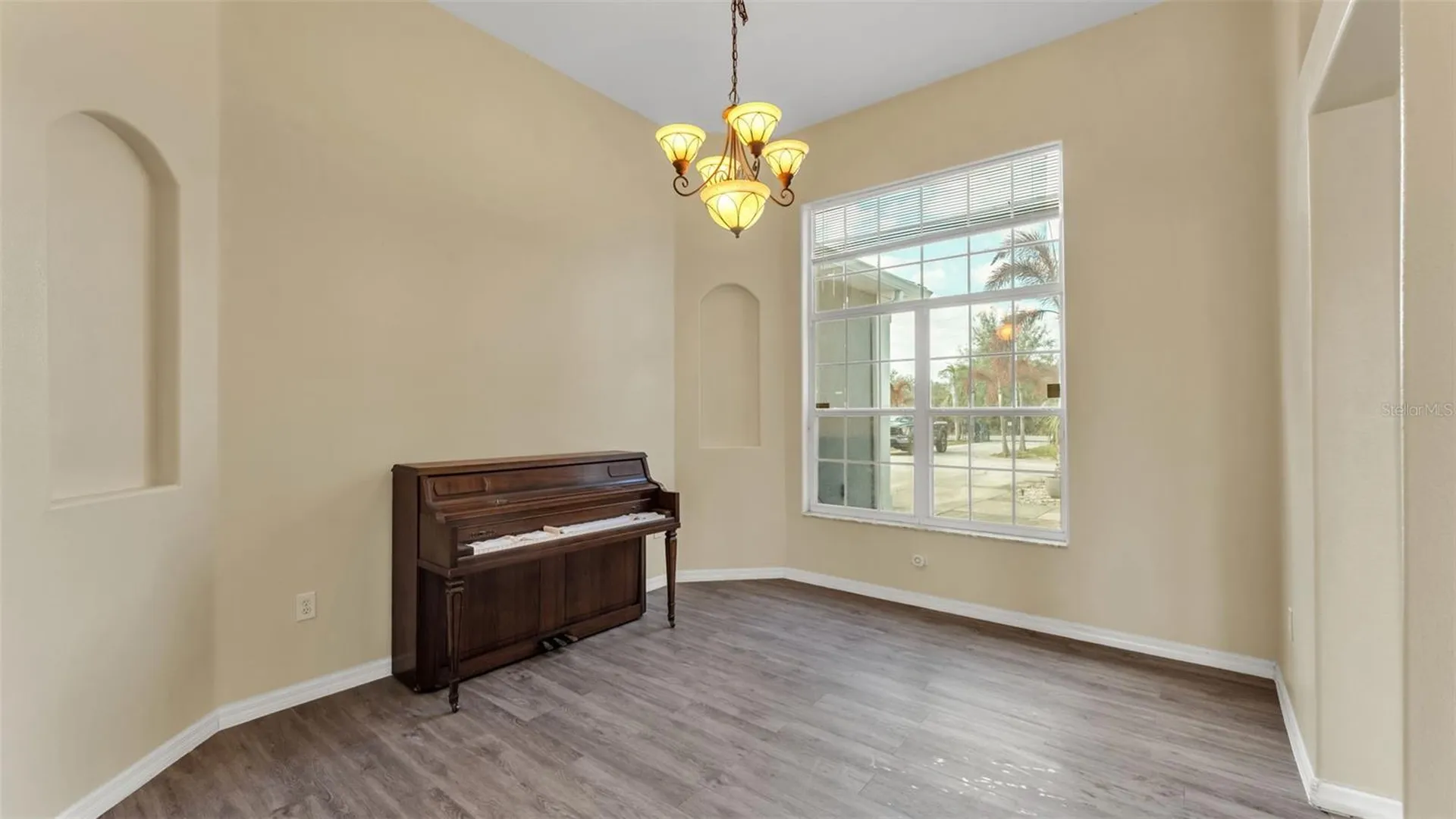 2664 Country Club Road N Winter Haven FL 33881