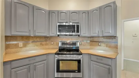 2664 Country Club Road N Winter Haven FL 33881