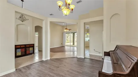 2664 Country Club Road N Winter Haven FL 33881