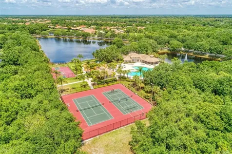 12502 Goldenrod Avenue Bradenton FL 34212