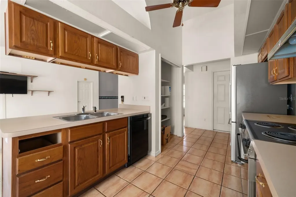 2701 Sunrise Drive Sebring FL 33872