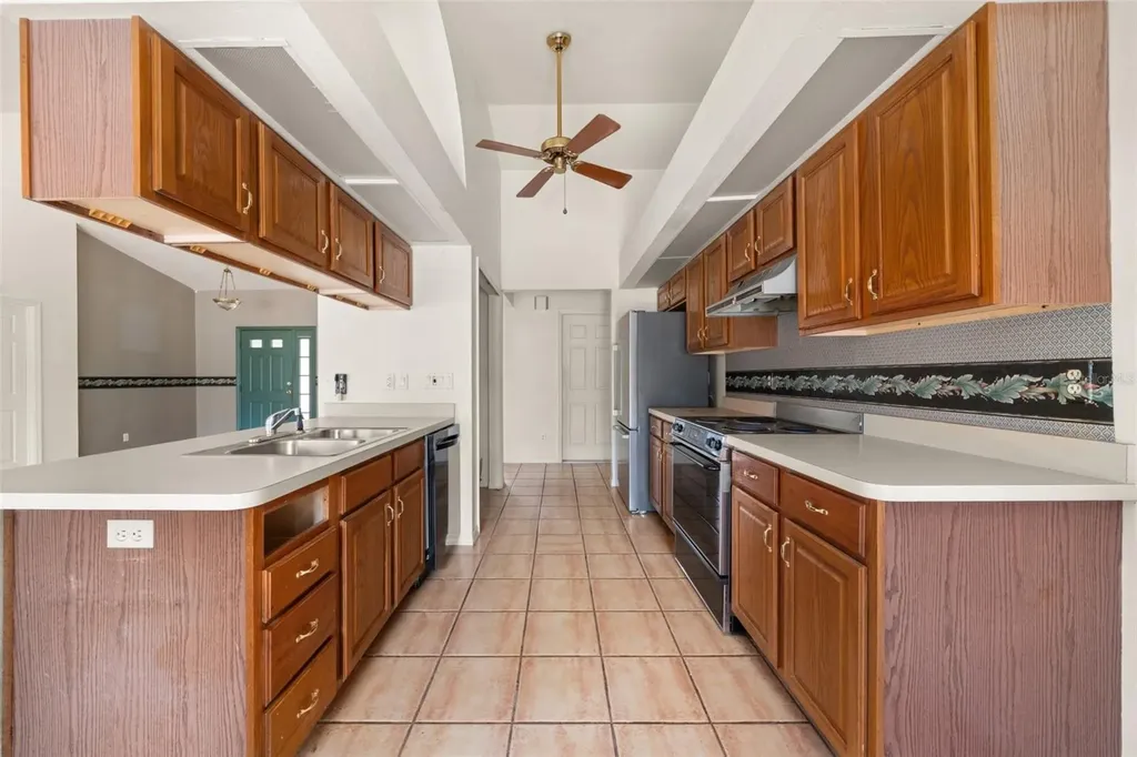 2701 Sunrise Drive Sebring FL 33872