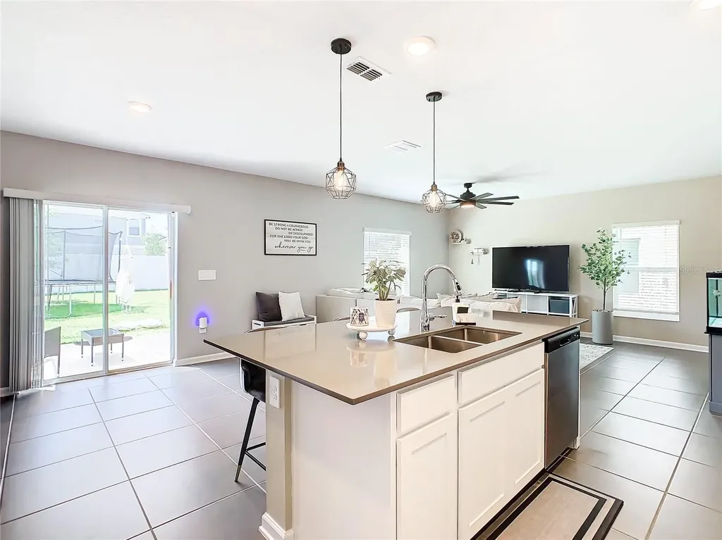 1042 John Jacob Road Davenport FL 33837