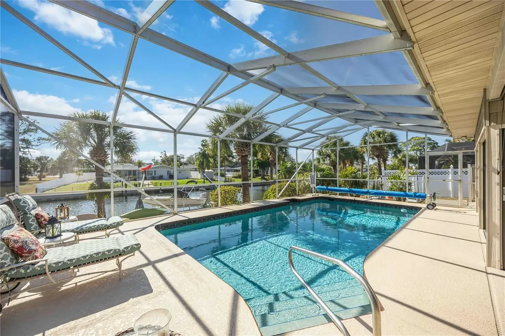 1940 Greenlawn Drive Englewood FL 34223