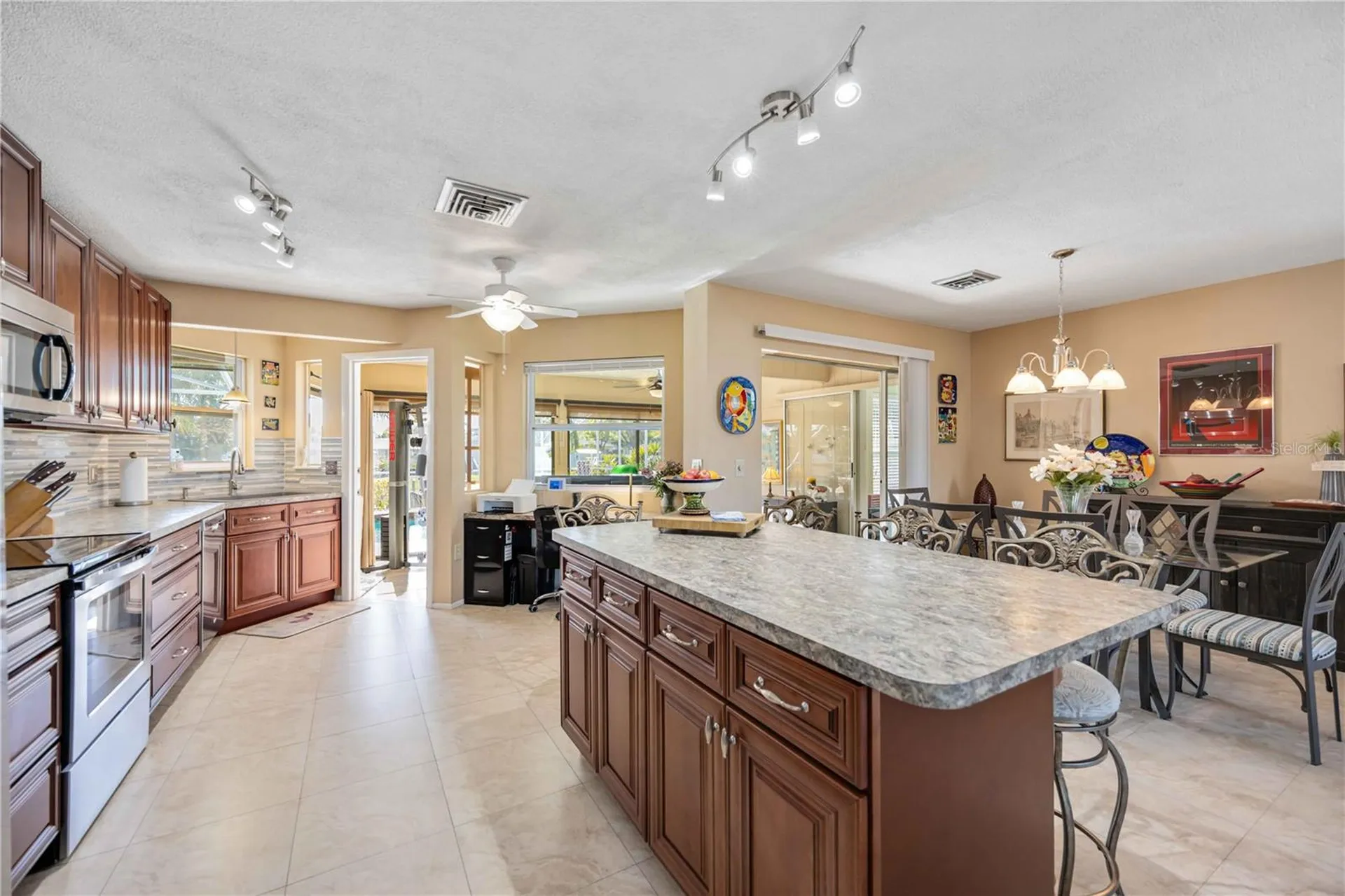 1940 Greenlawn Drive Englewood FL 34223