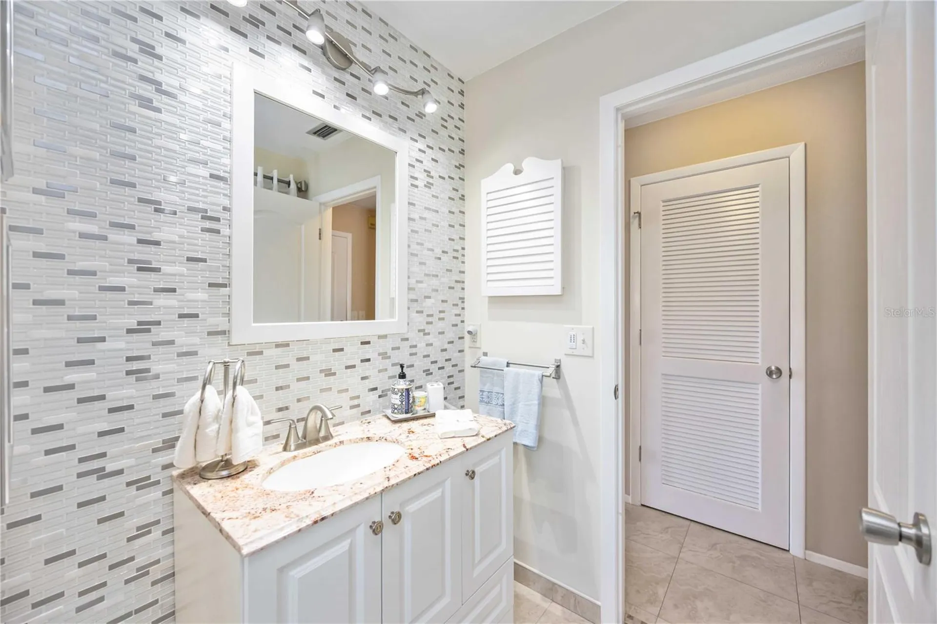 1940 Greenlawn Drive Englewood FL 34223