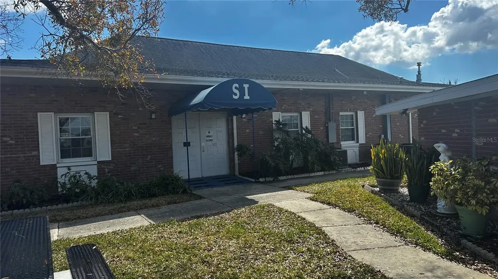 9821 Lily Street Pinellas Park FL 33782