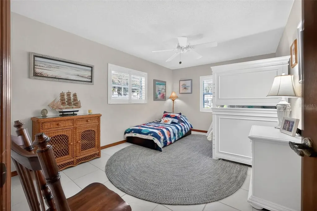 923 Locust Street New Smyrna Beach FL 32169