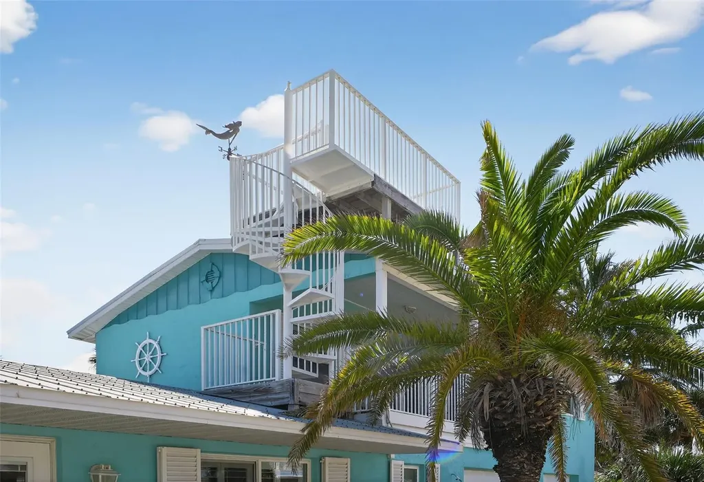 923 Locust Street New Smyrna Beach FL 32169