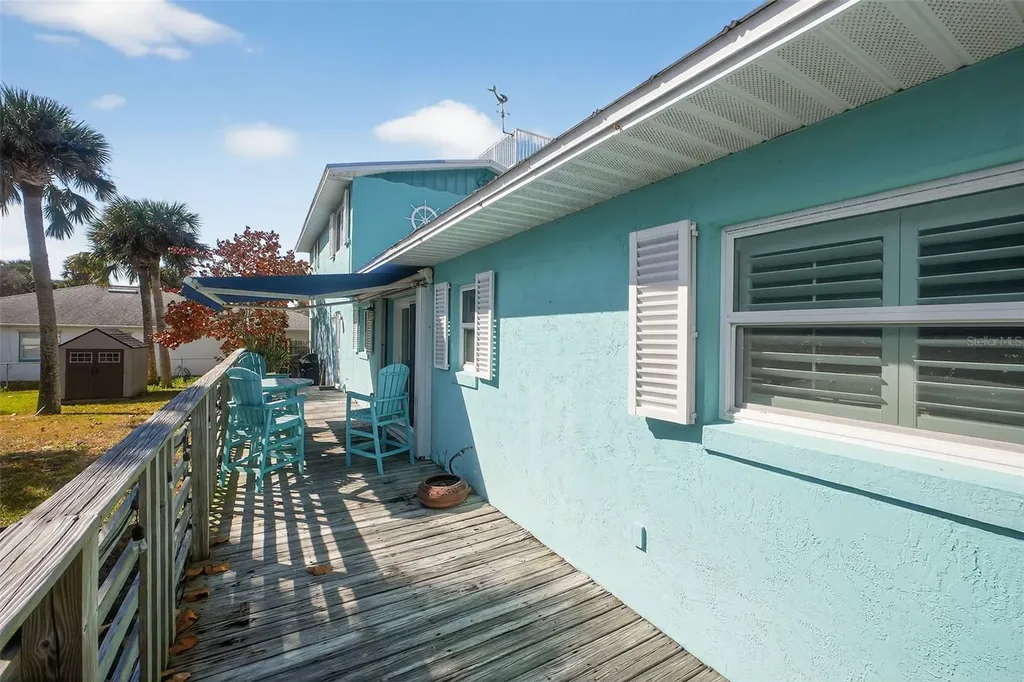 923 Locust Street New Smyrna Beach FL 32169