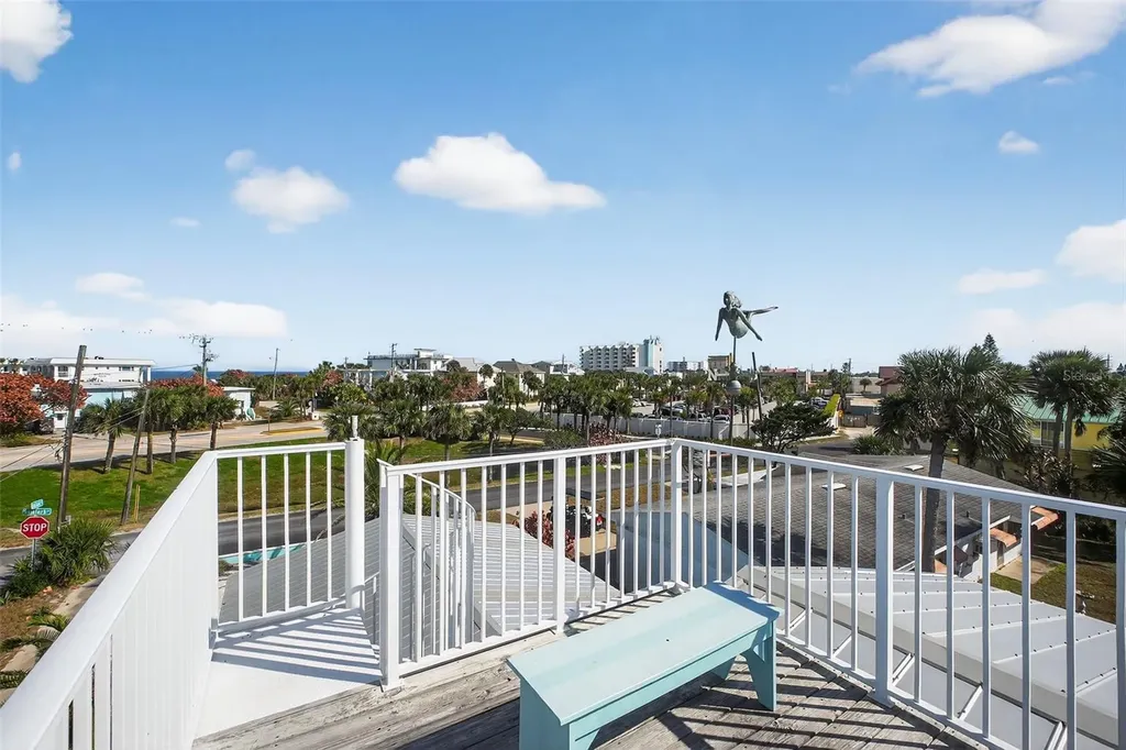 923 Locust Street New Smyrna Beach FL 32169