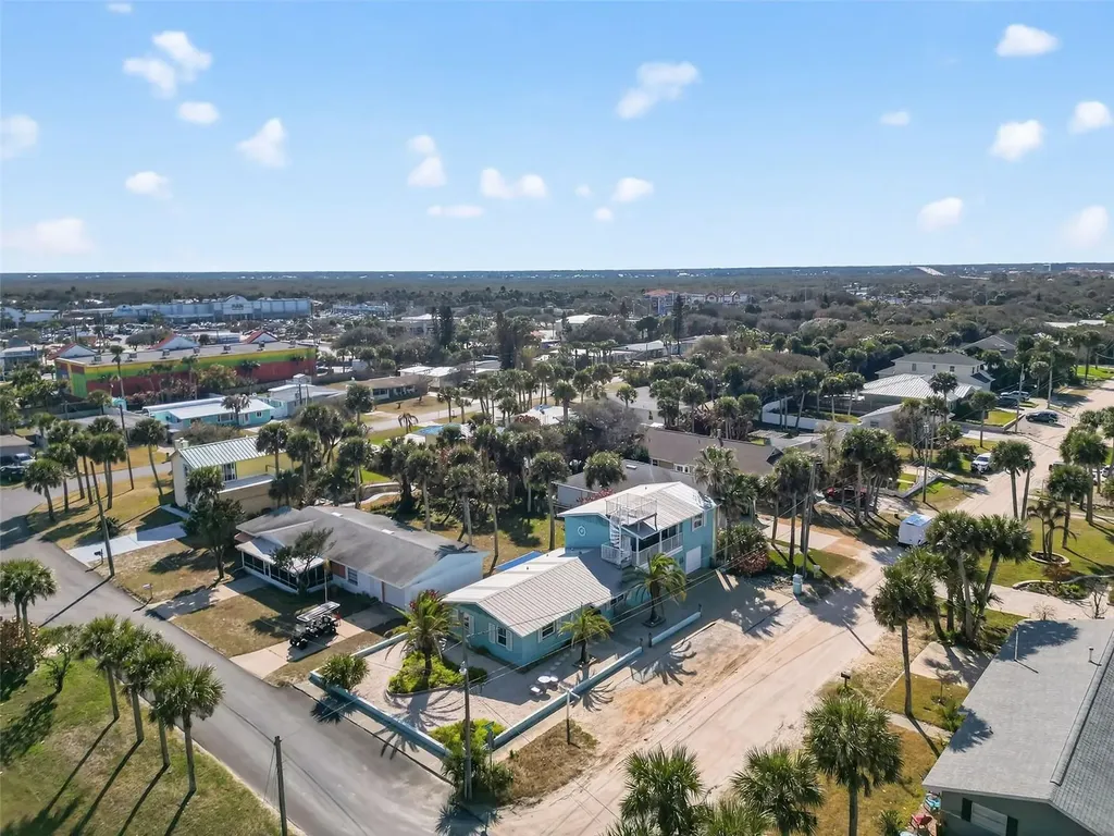 923 Locust Street New Smyrna Beach FL 32169
