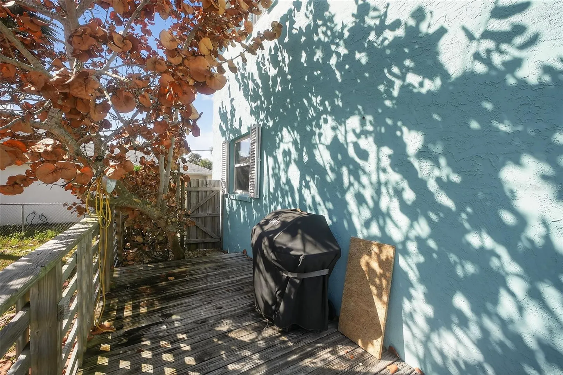 923 Locust Street New Smyrna Beach FL 32169