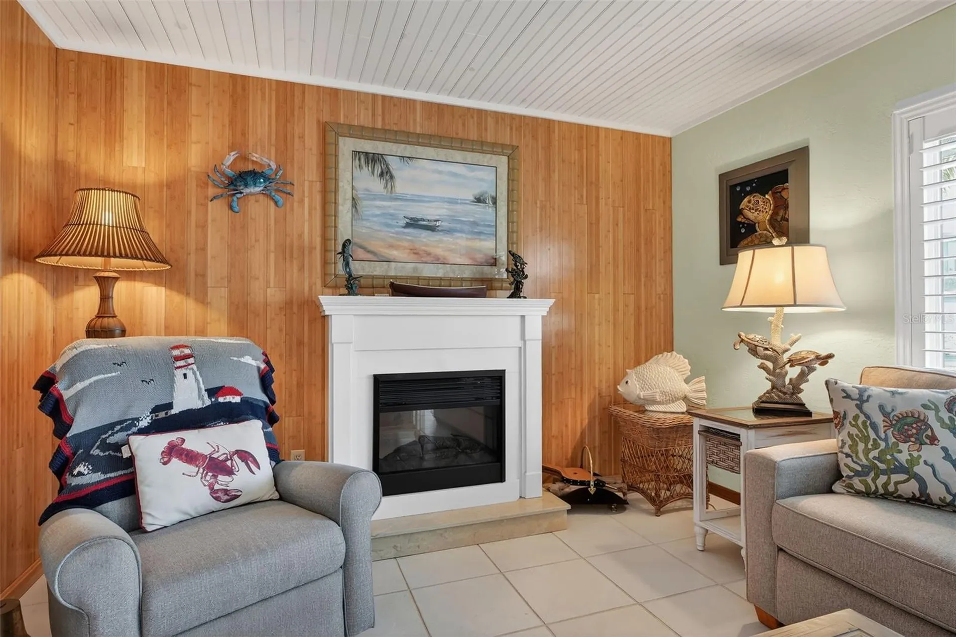 923 Locust Street New Smyrna Beach FL 32169