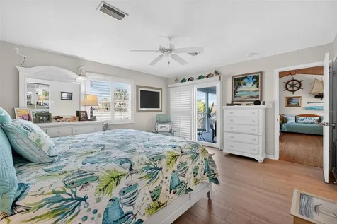 923 Locust Street New Smyrna Beach FL 32169