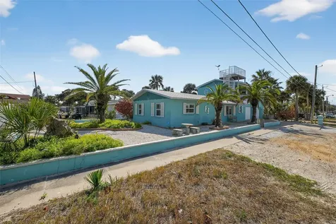 923 Locust Street New Smyrna Beach FL 32169