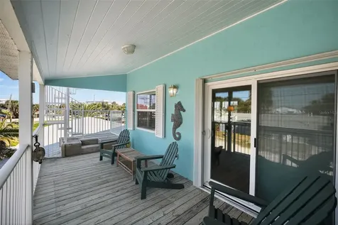 923 Locust Street New Smyrna Beach FL 32169