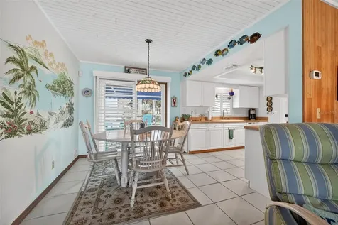 923 Locust Street New Smyrna Beach FL 32169