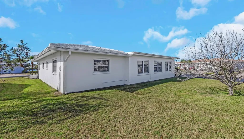 3475 99th Place N Pinellas Park FL 33782