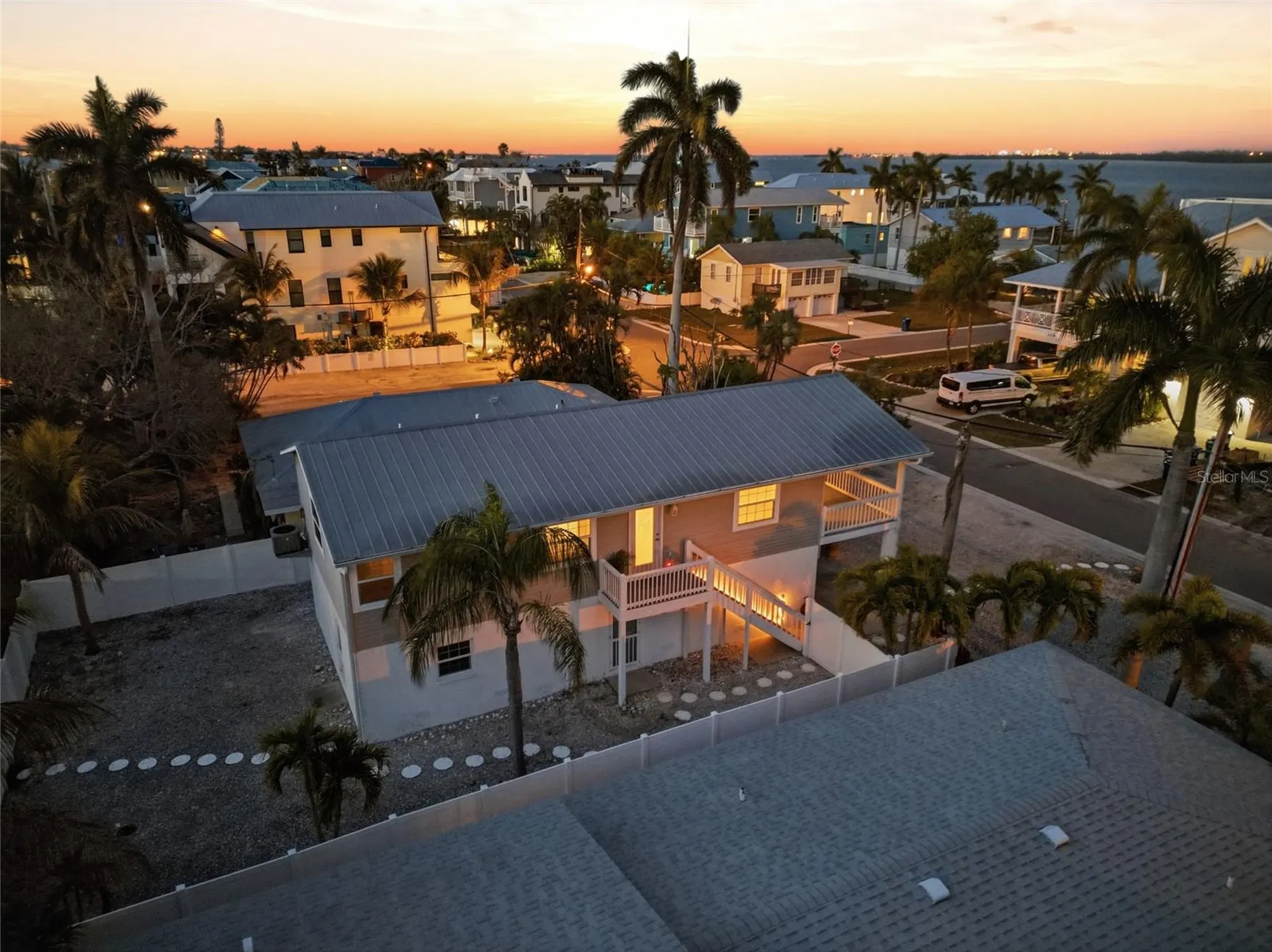2112 Avenue B Bradenton Beach FL 34217