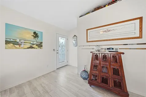 2112 Avenue B Bradenton Beach FL 34217